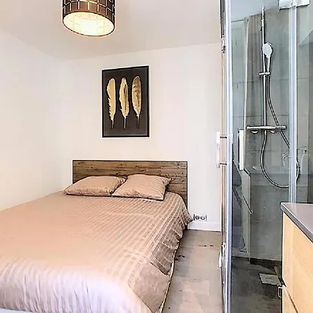 Appartement Le Spectaculaire Moderne Et Raffine, Idealement Situe A Deux Pas Du Palais Et Plages